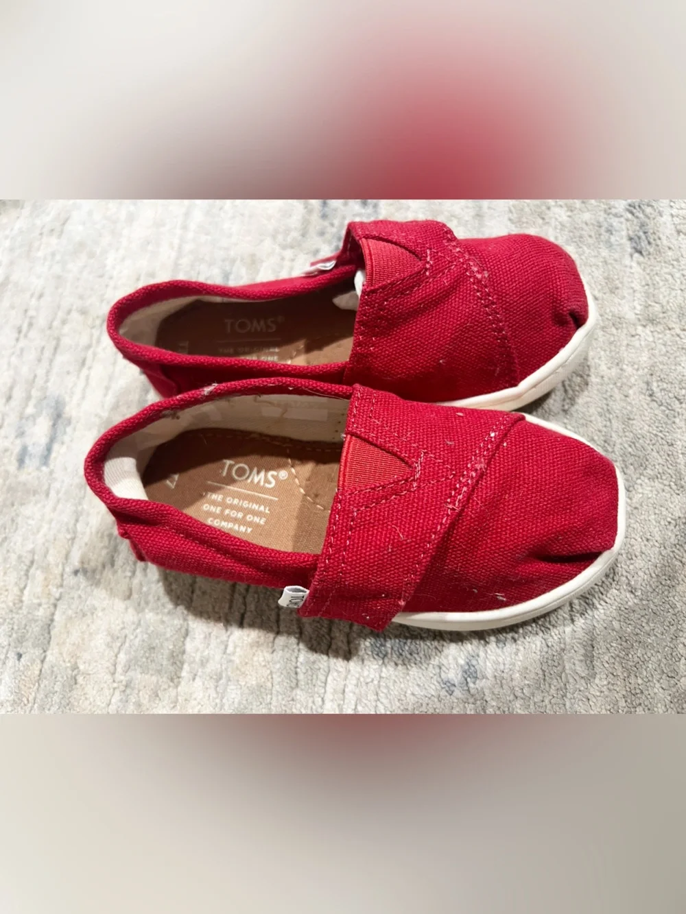 TOMS Toddler Red Canvas Slip On Shoes Kids Alpargata Casual Lightweight, Size 7T